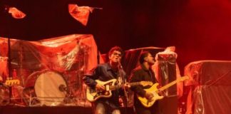 Solo Fernández con su repertorio único abrieron concierto de «The Killers» solo-fernandez-con-su-repertorio-unico-abrieron-concierto-de-«the-killers»