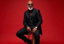 Yhaziel Sleizak lanza la emotiva bachata “Amor de Madre” yhaziel-sleizak-lanza-la-emotiva-bachata-“amor-de-madre”