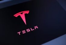 acciones-de-tesla-suben-un-8%-luego-de-que-elon-musk-anunciara-avances-en-desarrollo-de-chips-de-ia