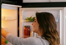 abrir-el-refrigerador-constantemente:-el-error-que-puede-aumentar-hasta-un-30%-de-su-consumo