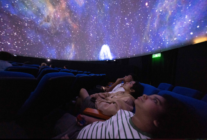 planetario-nonum-impulsa-la-educacion-cientifica-con-tecnologia-inmersiva-en-rd
