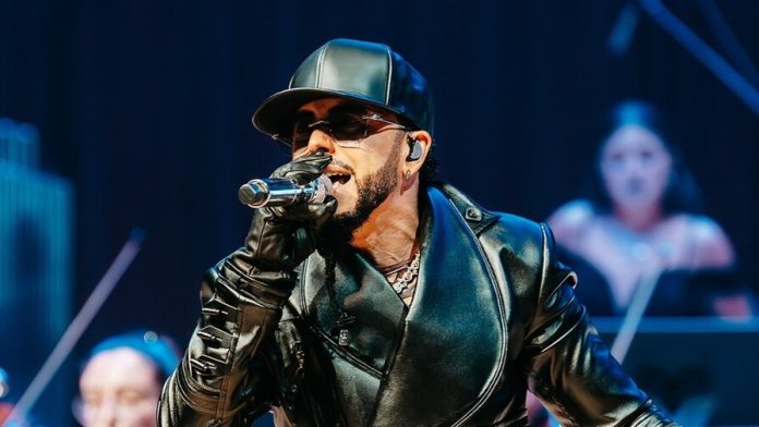 yandel-asegura-que-la-sinfonica-renovo-su-carrera