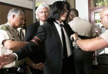 Netflix estrenará docuserie sobre el juicio de Michael Jackson en 2005 netflix-estrenara-docuserie-sobre-el-juicio-de-michael-jackson-en-2005