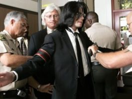 Netflix estrenará docuserie sobre el juicio de Michael Jackson en 2005 netflix-estrenara-docuserie-sobre-el-juicio-de-michael-jackson-en-2005