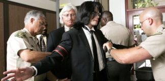 Netflix estrenará docuserie sobre el juicio de Michael Jackson en 2005 netflix-estrenara-docuserie-sobre-el-juicio-de-michael-jackson-en-2005