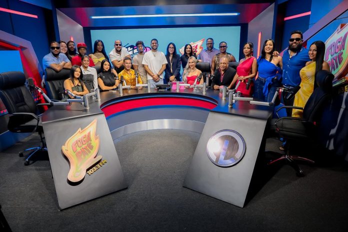 luinny-corporan-inaugura-nuevos-estudios-de-fogarate-103.3-fm-junto-a-rcc-media