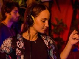 La DJ rusa Liza Oleinik continúa conquistando la escena electrónica del Caribe y participará en “Ritmo del Bosque” en Ecoaldea RD la-dj-rusa-liza-oleinik-continua-conquistando-la-escena-electronica-del-caribe-y-participara-en-“ritmo-del-bosque”-en-ecoaldea-rd