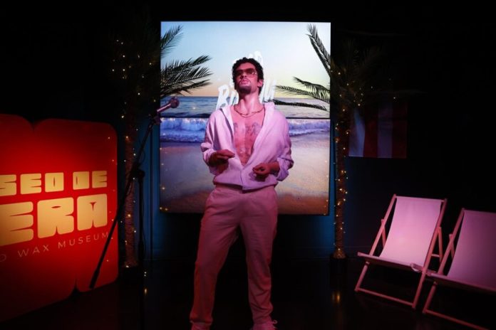 museo-de-cera-de-madrid-presenta-figura-de-bad-bunny-inspirada-en-su-imagen