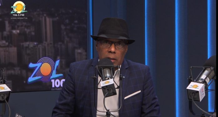ramon-orlando-destaca-legado-de-alex-bueno-y-critica-falta-de-apoyo-a-la-bachata-en-emisoras-de-rd