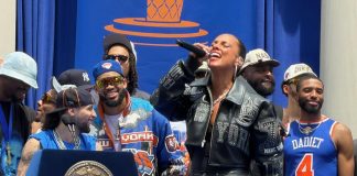 Alicia Keys cierra celebración del título de los Knicks con interpretación de “Empire State of Mind” alicia-keys-cierra-celebracion-del-titulo-de-los-knicks-con-interpretacion-de-“empire-state-of-mind”