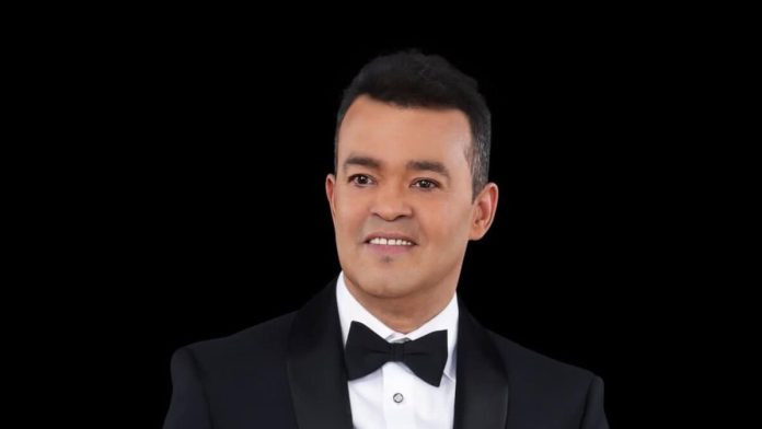 familiares-confirman-muerte-del-cantante-alex-bueno-en-ny;-aqui-el-comunicado