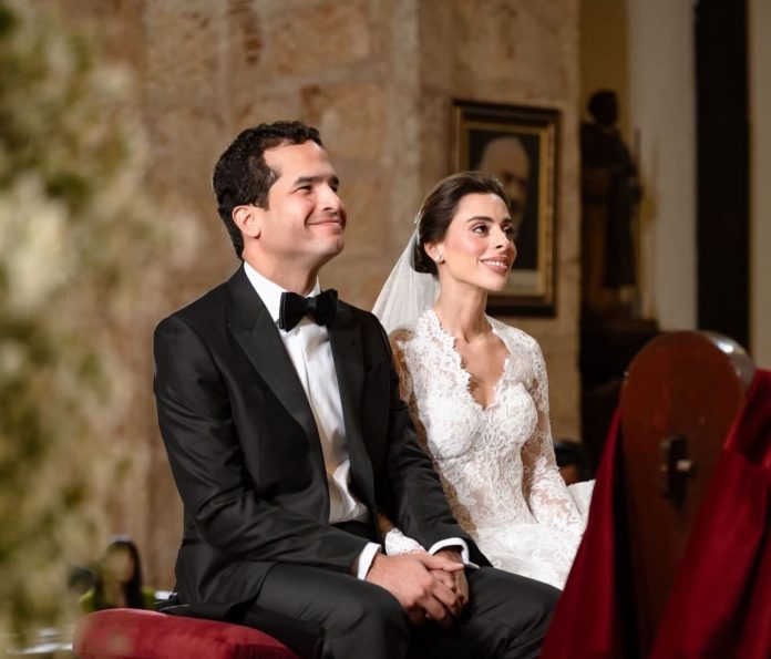 omar-fernandez-publica-fotos-de-su-boda-religiosa-con-alexia-rubio