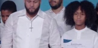 El Alfa se bautiza junto a uno de sus hijos y da un testimonio de fe el-alfa-se-bautiza-junto-a-uno-de-sus-hijos-y-da-un-testimonio-de-fe