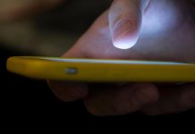Francia avanza hacia prohibición de redes sociales para menores de 15 años francia-avanza-hacia-prohibicion-de-redes-sociales-para-menores-de-15-anos