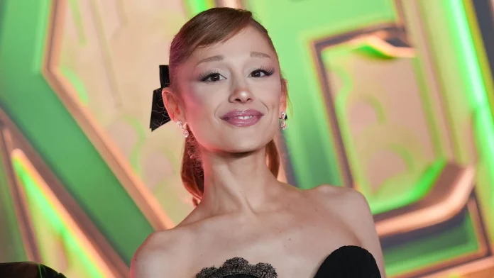 ariana-grande-demanda-a-hackers-por-filtrar-canciones-ineditas-y-material-privado