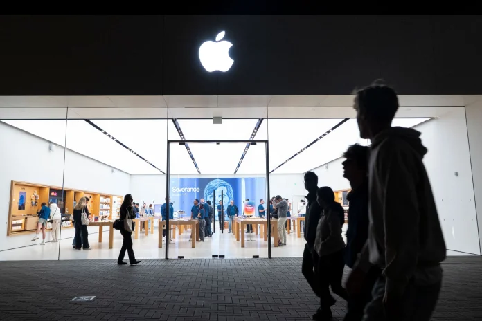 apple-confirma-que-siri-con-inteligencia-artificial-tendra-funciones-de-pago-mediante-icloud+ apple-confirma-que-siri-con-inteligencia-artificial-tendra-funciones-de-pago-mediante-icloud+