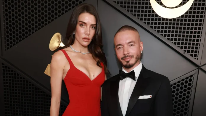 j-balvin-es-senalado-por-supuesta-infidelidad-a-valentina-ferrer j-balvin-es-senalado-por-supuesta-infidelidad-a-valentina-ferrer