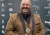 Leo Suberví gana como Mejor Orquesta para Fiestas en Premios Lawa, Ecuador leo-subervi-gana-como-mejor-orquesta-para-fiestas-en-premios-lawa,-ecuador