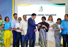 Roberto Ángel Salcedo inaugura Este Festival 2026 para celebrar la cultura de la región Este roberto-angel-salcedo-inaugura-este-festival-2026-para-celebrar-la-cultura-de-la-region-este