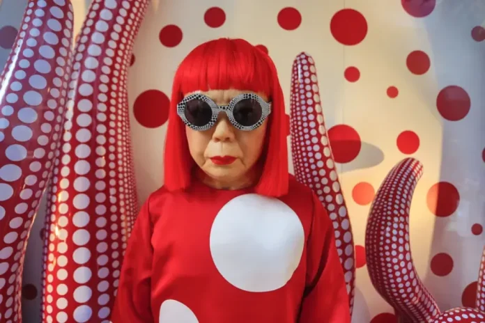 muere-a-los-97-anos-yayoi-kusama,-icono-del-arte-contemporaneo-japones muere-a-los-97-anos-yayoi-kusama,-icono-del-arte-contemporaneo-japones