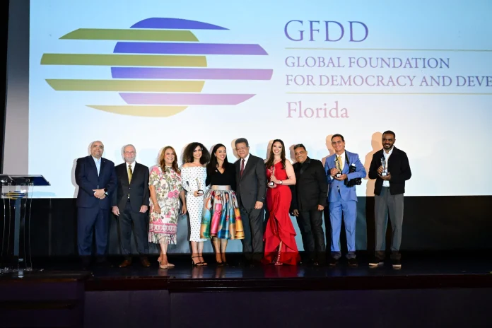dominican-film-showcase-2026-reune-en-miami-a-figuras-del-cine,-la-cultura-y-los-medios-dominicanos dominican-film-showcase-2026-reune-en-miami-a-figuras-del-cine,-la-cultura-y-los-medios-dominicanos