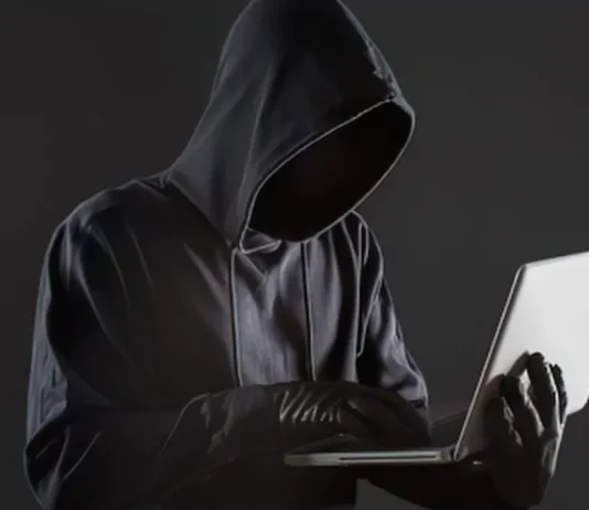 Microsoft desmantela plataforma de cibercrimen que usaba IA para robar credenciales microsoft-desmantela-plataforma-de-cibercrimen-que-usaba-ia-para-robar-credenciales