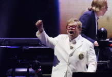 Elton John inicia en México su despedida con más de 24 clásicos elton-john-inicia-en-mexico-su-despedida-con-mas-de-24-clasicos
