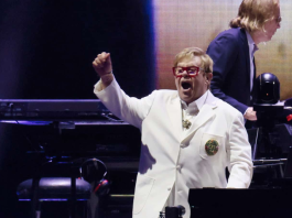 Elton John inicia en México su despedida con más de 24 clásicos elton-john-inicia-en-mexico-su-despedida-con-mas-de-24-clasicos