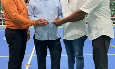 ramon-chavez-r.-recibe-reconocimiento-en-ciudad-juan-bosch ramon-chavez-r.-recibe-reconocimiento-en-ciudad-juan-bosch