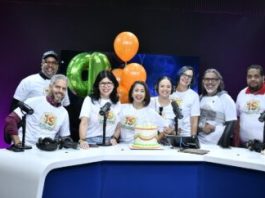 Ana Simó celebra 19 años de su programa radial, llena de agradecimiento ana-simo-celebra-19-anos-de-su-programa-radial,-llena-de-agradecimiento