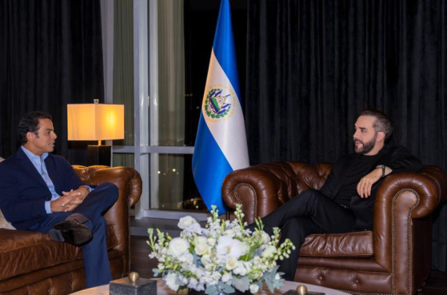 saymon-diaz-se-reune-con-nayib-bukele-para-abordar-el-futuro-del-nuevo-estadio-nacional-de-el-salvador saymon-diaz-se-reune-con-nayib-bukele-para-abordar-el-futuro-del-nuevo-estadio-nacional-de-el-salvador