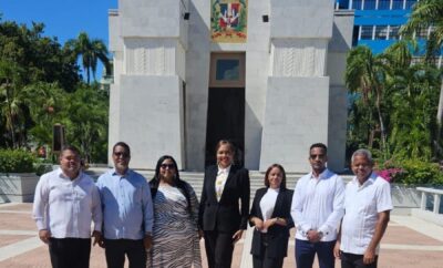 sodomedi-conmemora-octavo-aniversario-con-ofrenda-floral-en-el-altar-de-la-patria sodomedi-conmemora-octavo-aniversario-con-ofrenda-floral-en-el-altar-de-la-patria